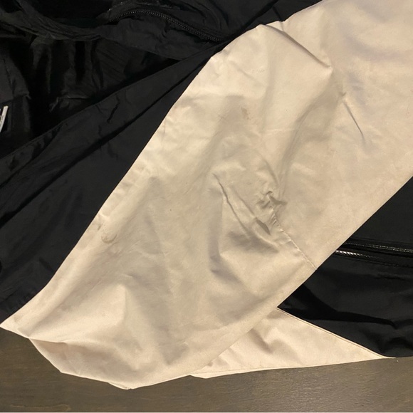 Columbia Black Jacket with Blue Accent - Picture 6 of 8